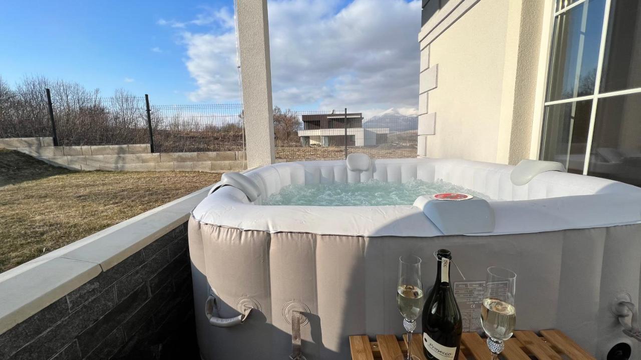 Apartmánový dom s vírivkou, Pod Sečnom, Liptovský Ján Liptovsky Mikulas Exterior foto